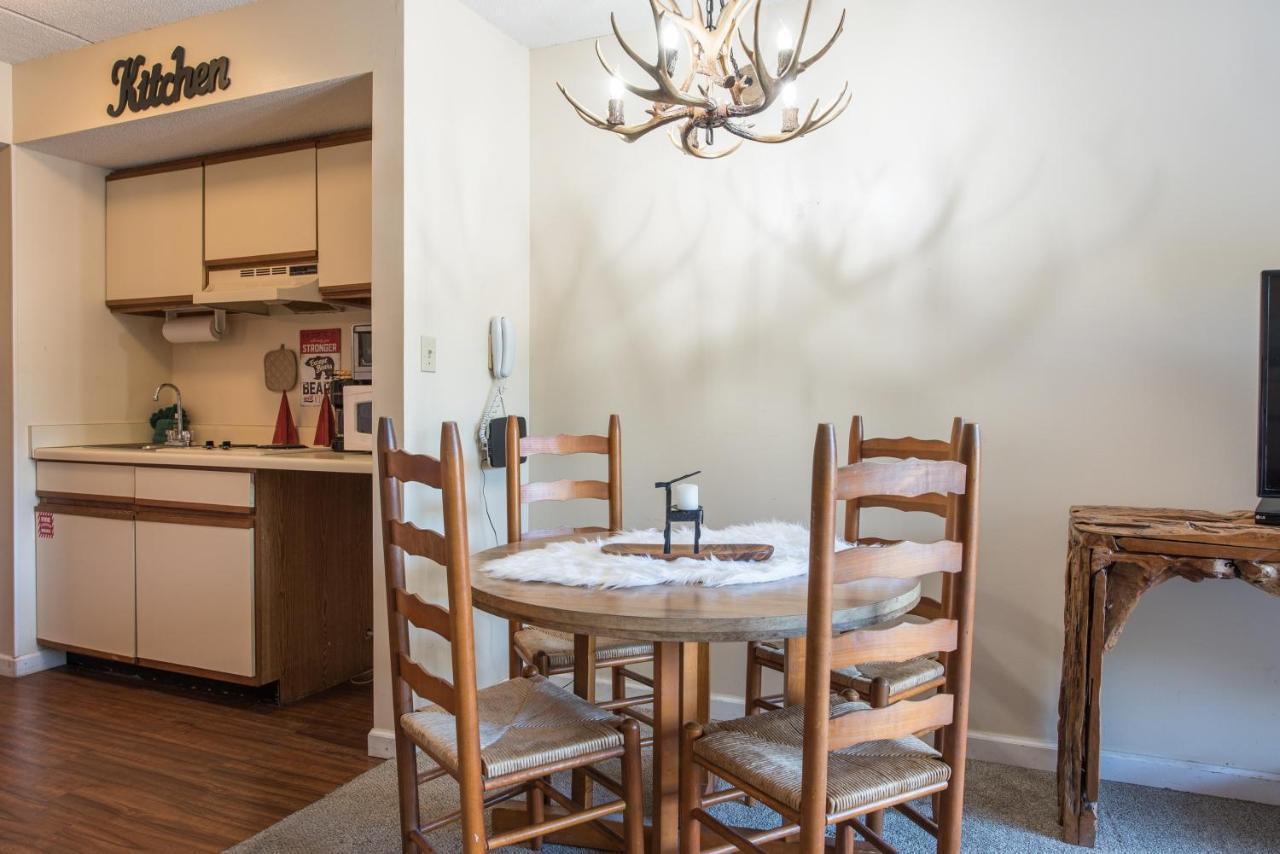 Downtown Gatlinburg Condo Luaran gambar