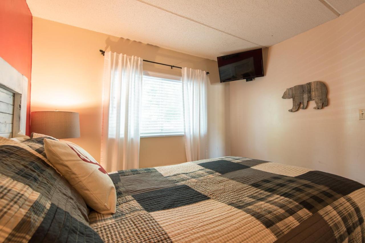 Downtown Gatlinburg Condo Luaran gambar