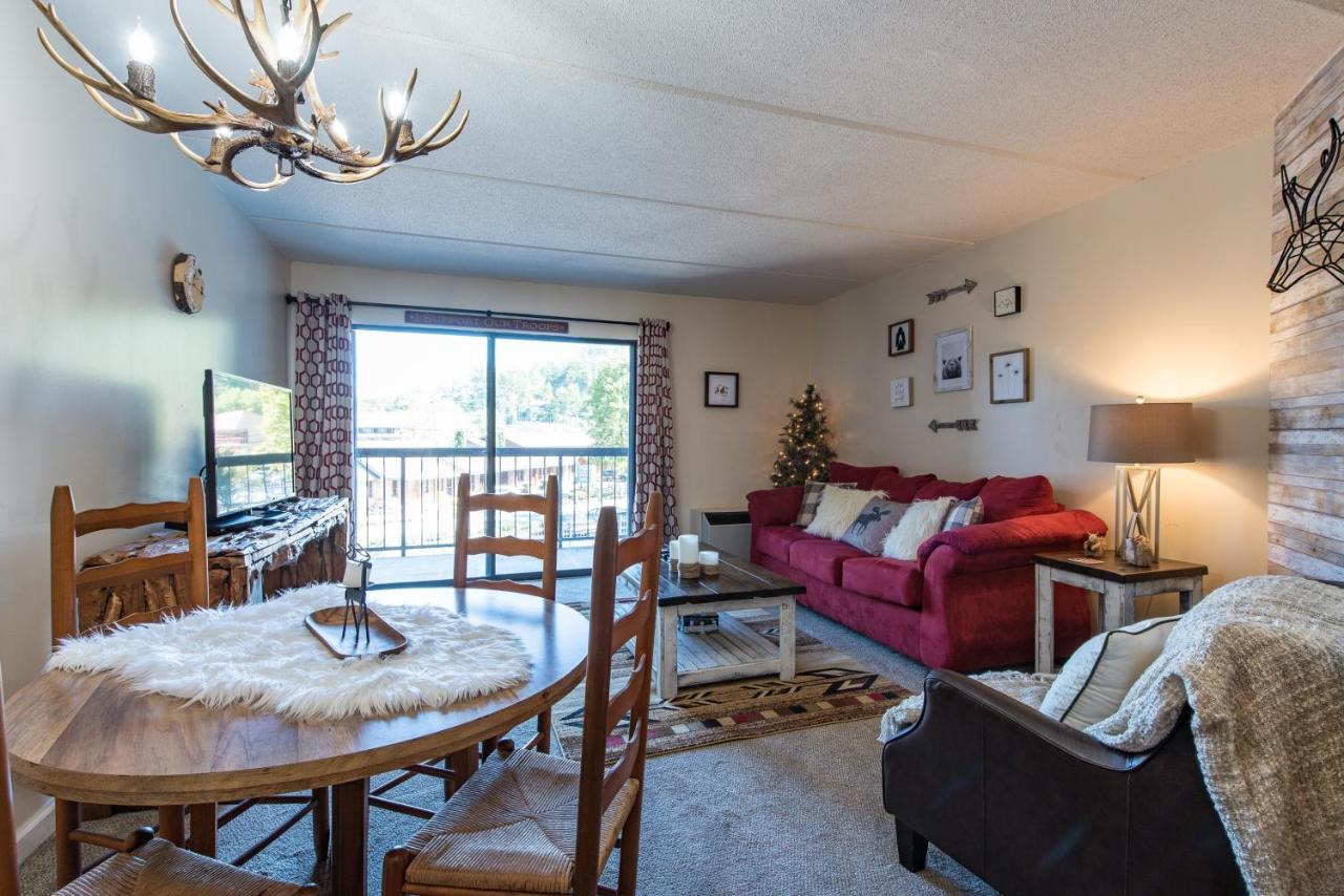 Downtown Gatlinburg Condo Luaran gambar