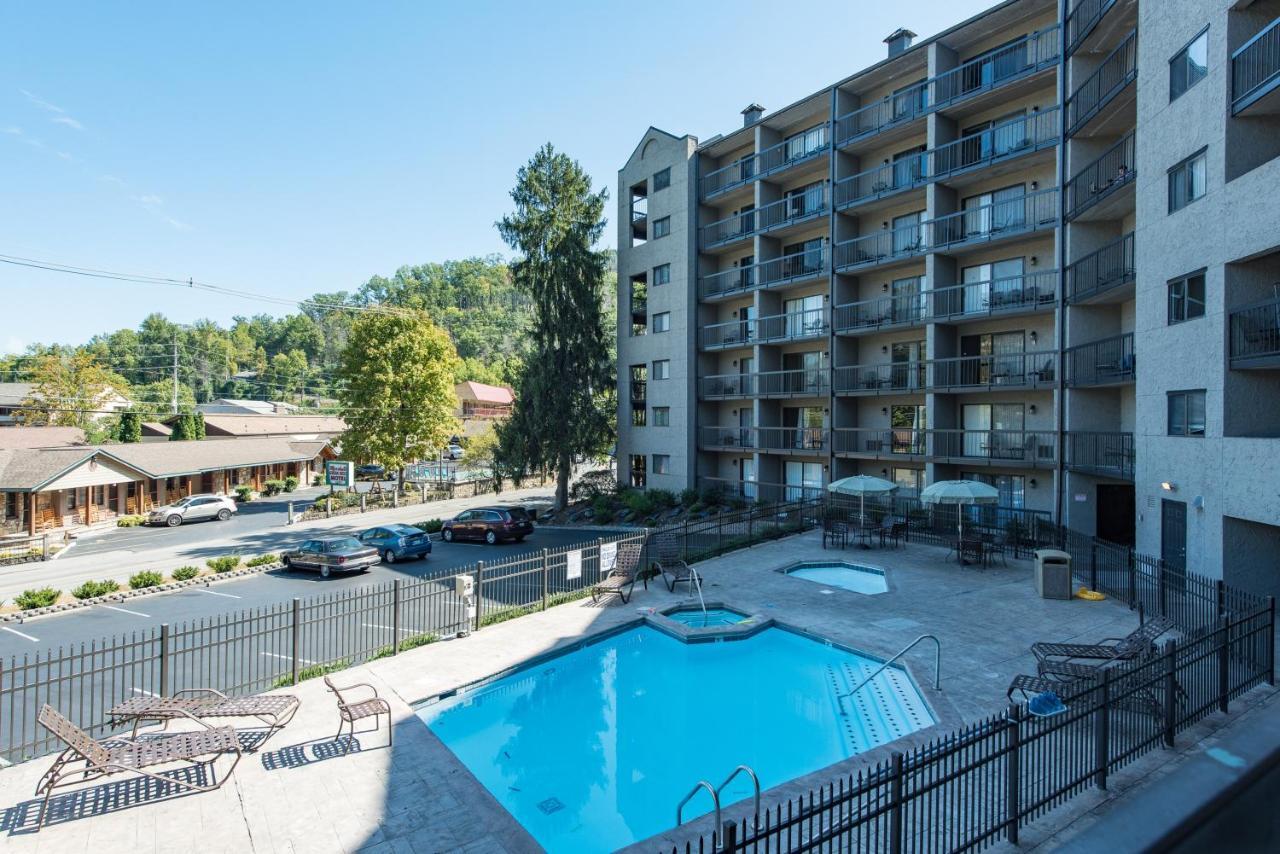 Downtown Gatlinburg Condo Luaran gambar